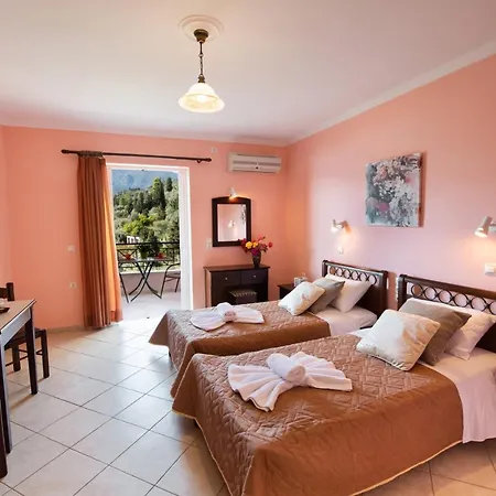Ξενοδοχείο με διαμερίσματα Sunrise 4*