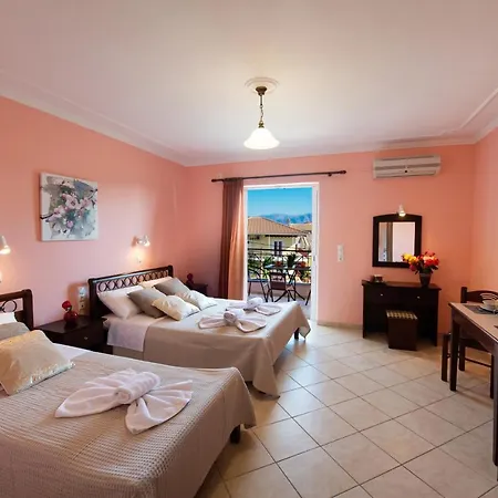 Ξενοδοχείο με διαμερίσματα Sunrise 4*