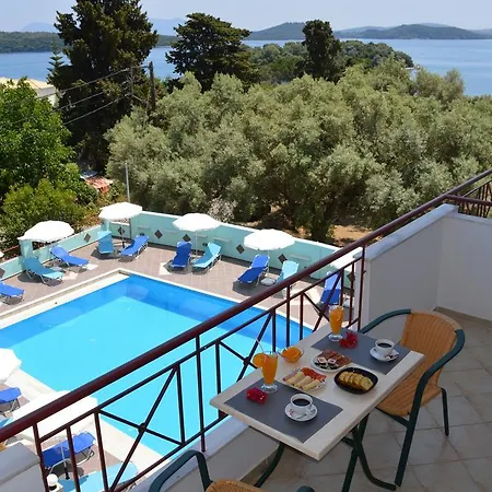 Sunrise Apartmanhotel 4*