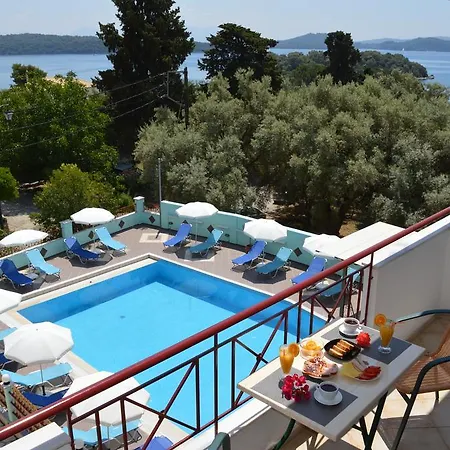 Sunrise Apartmanhotel Nidrí